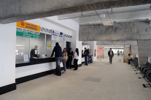 O início das obras no bloco dos fundos trouxe nova alteração no funcionamento da Rodoviária de Curitiba