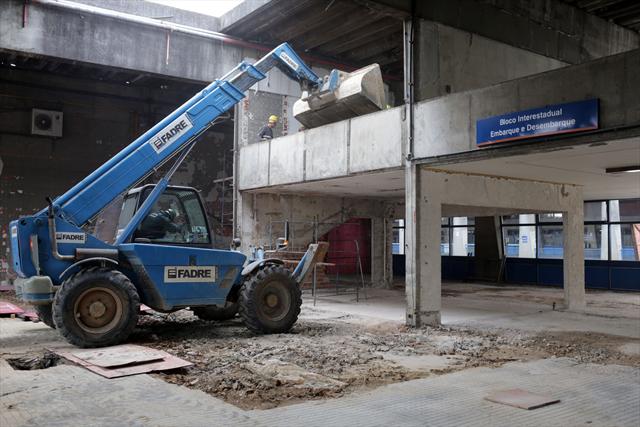 Rodoviária de Curitiba gera polêmica