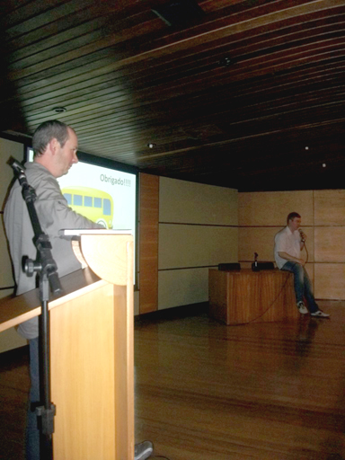 Emerson e Nilton, fundadores do Rodoviariaonline, ao final da palestra.