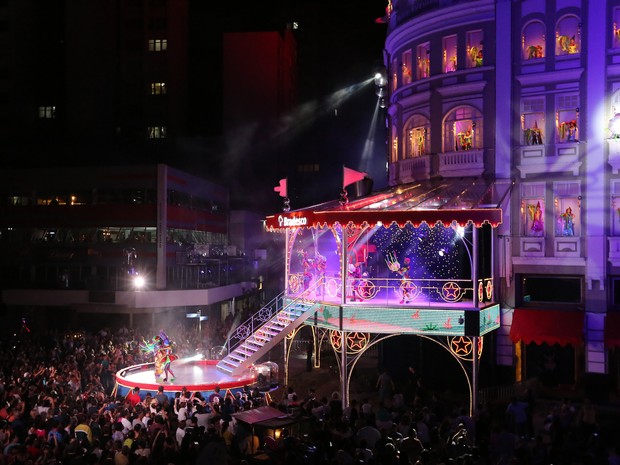 O coral do Palácio Avenida promete um show tecnológico em 2016. (foto: Divulgação)